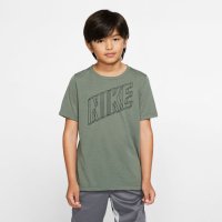 Nike - страхотна юношеска тениска , снимка 2 - Детски тениски и потници - 41591622