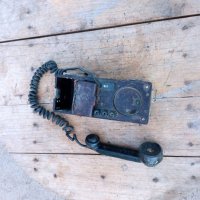 Военен полеви телефонен апарат, снимка 4 - Антикварни и старинни предмети - 38808868