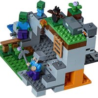 Употребявано Lego Minecraft - Пещерата на зомбитата (21141) без кутия и инструкции, снимка 7 - Конструктори - 41097788