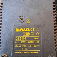 Немски акумулаторен винтоверт DeWALT 12V с 2 батерии и куфар, тестван и работещ нормално, снимка 5 - Винтоверти - 44638784