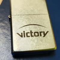 Original D Zippo 06 Victory Vintage Bruched Chrome , снимка 1 - Колекции - 41000036