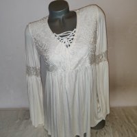 Елегантна бяла блуза р-р М, снимка 9 - Блузи с дълъг ръкав и пуловери - 39489388