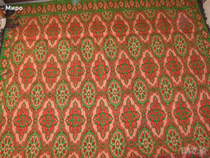 Продавам жакартов, двулицев килим, снимка 1