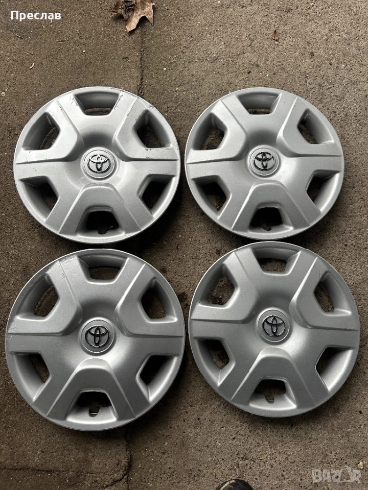 4 броя оригинални тасове за Toyota Yaris 14, снимка 1