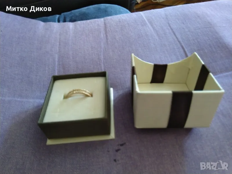 Пръстен с камъчета и кутия подаръчна за момиче до 15г, снимка 1