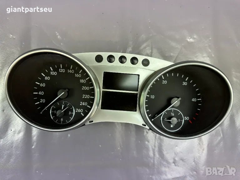 Километраж  за Мерцедес Mercedes-benz W251 A2515400648, снимка 1