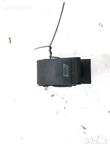 Копче дясно ел.стъкла Audi A3 8l Ауди А3 8л , снимка 1