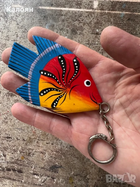 Ключодържател с дървена рибка, снимка 1