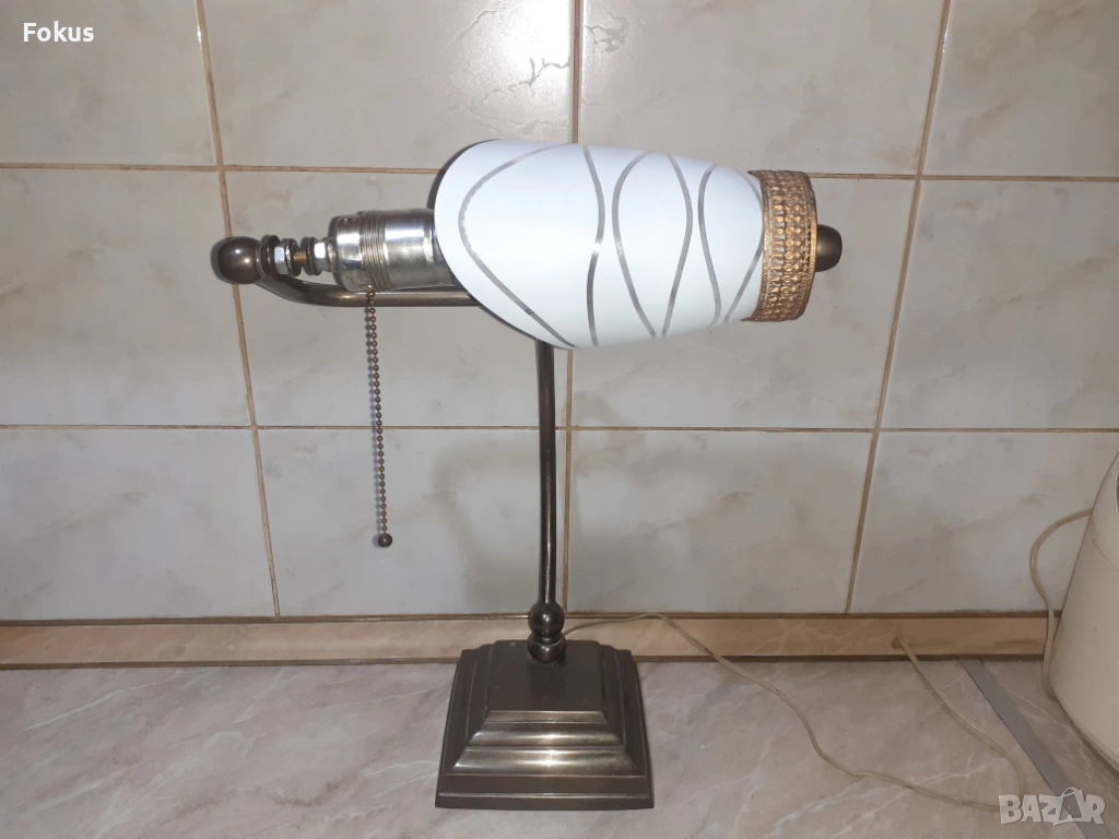 Уникална стара метална нощна настолна лампа, снимка 1