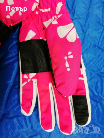 Продавам нови дамски розови четирислойни водоустойчиви ръкавици , снимка 2 - Зимни спортове - 35666471