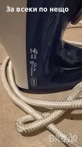 Керамична Ютия PHILIPS , снимка 4 - Ютии - 51538281