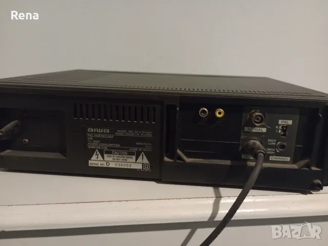 Видеокасетофон, снимка 3 - Плейъри, домашно кино, прожектори - 48181688