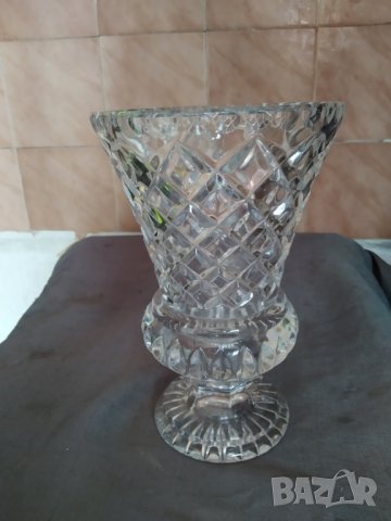 кристална ваза арт деко
