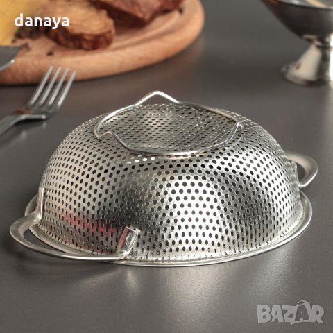 2688 Малък метален гевгир с дръжки, 19см, снимка 2 - Други - 35671815