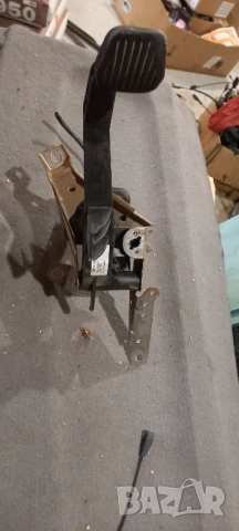 Педал съединител Ford Focus II