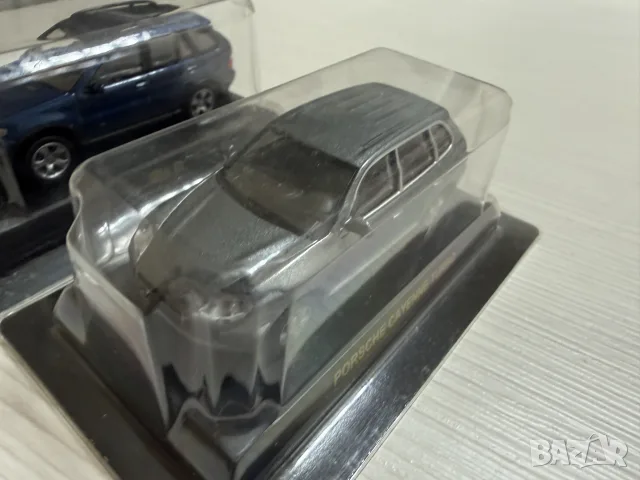 Porsche Cayenne Kyosho 1:64, снимка 5 - Колекции - 56348673