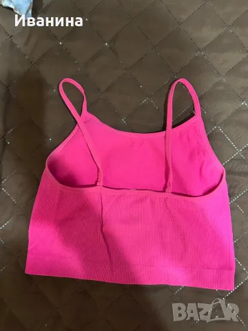 Ярко розов топ, снимка 2 - Корсети, бюстиета, топове - 50413982