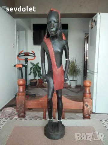 Прекрасна с  изработката си -Статуетка-Жена-Африка.