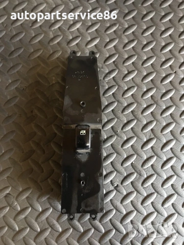 Превключвател за стъкло на дясна врата за KIA Opirus 3.5 (2006) 621W04710