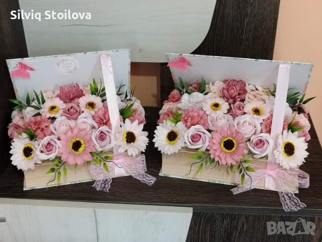 Кутия книга със сапунени цветя страхотен подарък за всеки специален павод, снимка 3 - Подаръци за жени - 40950715