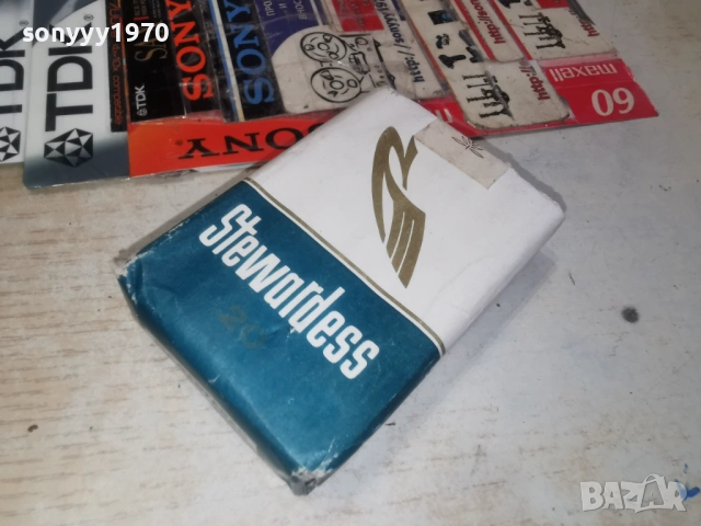 стара стюардеса за колекция 2102261800