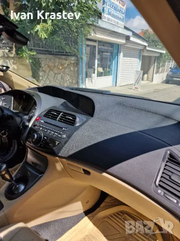 Honda Civic 2. 2 i-CTDi, снимка 10 - Автомобили и джипове - 55973559