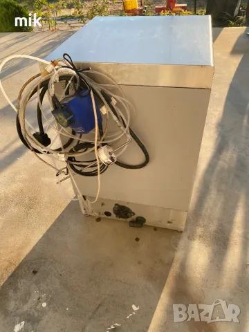 Професионална чашомиялна + Помпа за прапарати , снимка 2 - Обзавеждане за заведение - 49009873