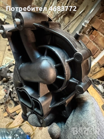 Основа на водна помпа за двигател на Мерцедес Mercedes 2.2Cdi само за 100лв. А6512006301, снимка 5 - Части - 52805166