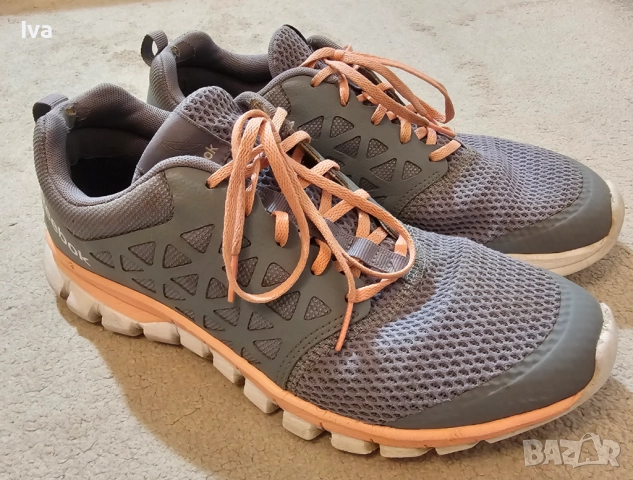 Суперлеки дамски маратонки Reebok, usa 10, uk 7 1/2, eur 41