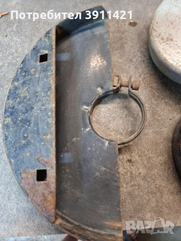 Предпазители,ключове и гайки за ъглошлайфи, снимка 2 - Други инструменти - 51632666