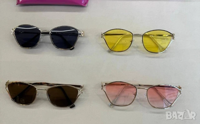 очила с черен обикновен калъф и ув защита prada miu miu , снимка 4 - Слънчеви и диоптрични очила - 51008683