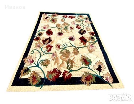 Топ ЦЕНА - 40€. НОВ - ГОЛЯМ Килим - Шарка с цветя - Кремав - 240х330см, снимка 2 - Килими - 51431956