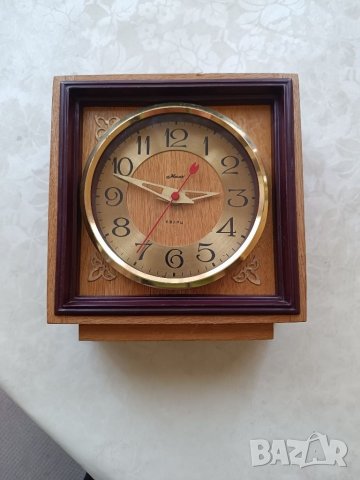 Настолен часовник Маяк, снимка 1