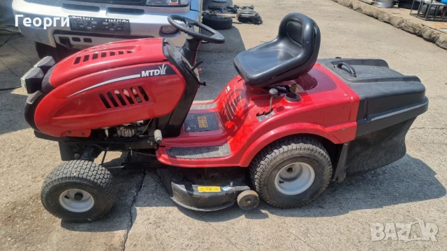 тракторна косачка MTD 13.5 к.с., двигател Brigs & Stration