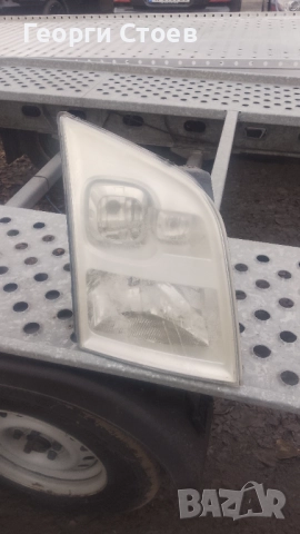 Десен фар за Форд транзит 2007г+