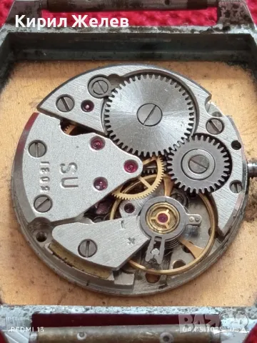 Стар механичен часовник дамски Лъч СССР за части ремонт КОЛЕКЦИЯ 48035, снимка 10 - Антикварни и старинни предмети - 50149321
