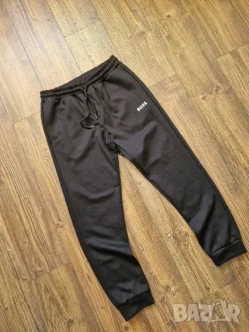 страхотен мъжки екип HUGO BOSS  размер S M L XL 2XL , снимка 12 - Спортни дрехи, екипи - 47737224