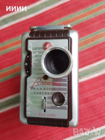 Кино камера фотоапарат BROWNIE , снимка 2 - Камери - 52295367