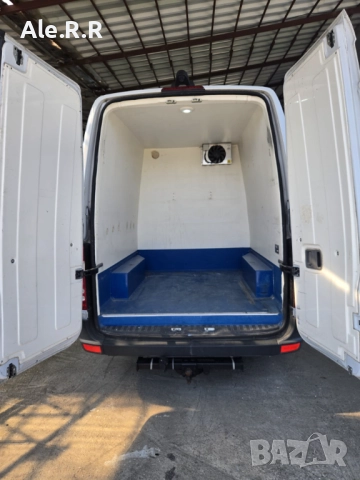 Бус, хладилен фризер, снимка 2 - Бусове и автобуси - 52354078