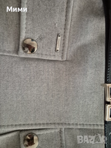 Ново дамско палто Carmina , снимка 2 - Палта, манта - 52957390