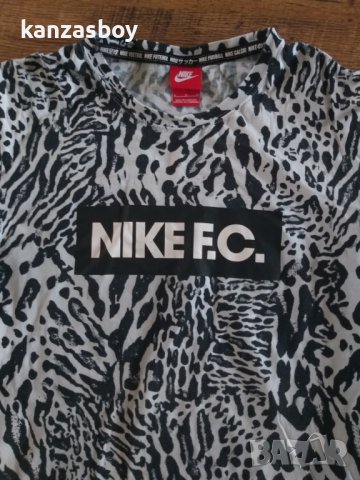 nike - страхотна мъжка тениска , снимка 3 - Тениски - 41717484