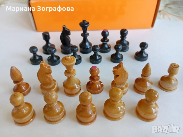 Табла и Шах, - Вратовтъзки "Албена" и др. маркови, - Зарове за Барбут ГДР, - Кокалени зарчета и др., снимка 10 - Други ценни предмети - 50077620