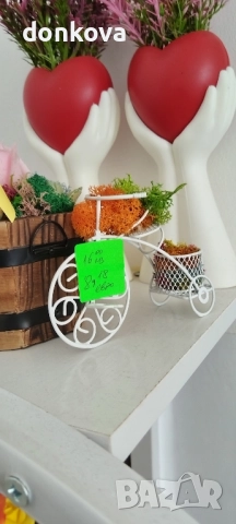 декорации ръчно изработени от жив скандинавски мъх и сапунени рози., снимка 7 - Декорация за дома - 52206004