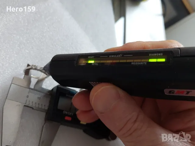 Златен дамски пръстен с инкрустирани пет брилянта по 0.20 карата-тотал един карат,бяло злато 14к, снимка 7 - Пръстени - 56144235