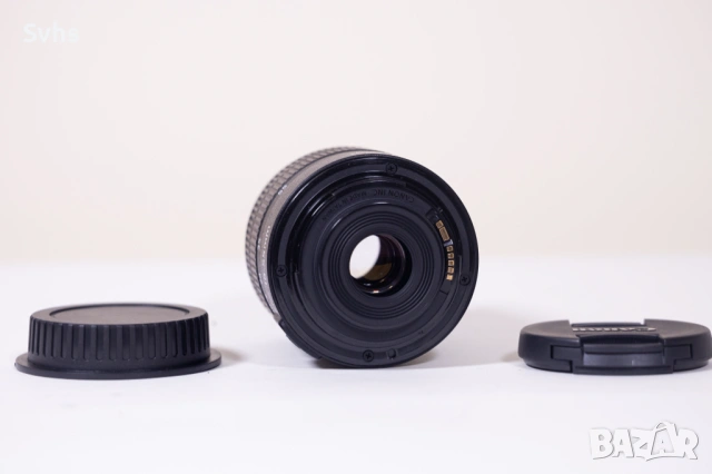 обектив Canon EF-S 18-55mm f/3.5-5.6 III, снимка 4 - Обективи и филтри - 53830245