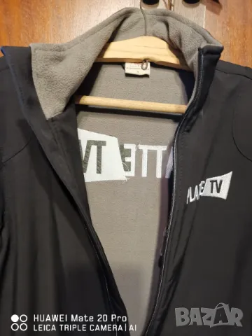 Яке с грейка размер M. Чисто нови. , снимка 9 - Якета - 49338549
