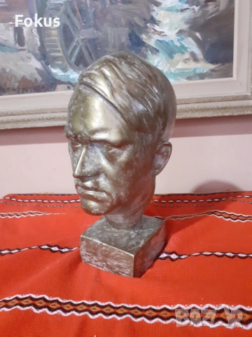 Страхотен бюст на Хитлер от лят бетон с цвят бронз, снимка 2 - Антикварни и старинни предмети - 52528114