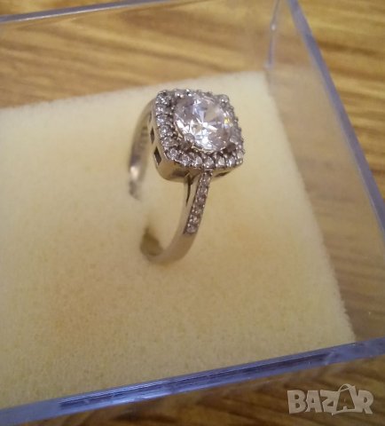 Сребърен пръстен с циркониеви кристали Сваровски, снимка 5 - Пръстени - 35725997