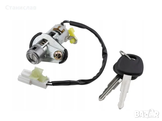 Патронник с ключове за багажник за Hyundai Tucson – 81250-2EA00