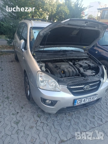 Kia carens , снимка 3 - Автомобили и джипове - 53478629